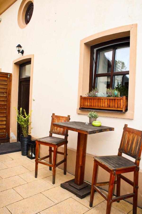 Pension U Hastrmana Прага Экстерьер фото