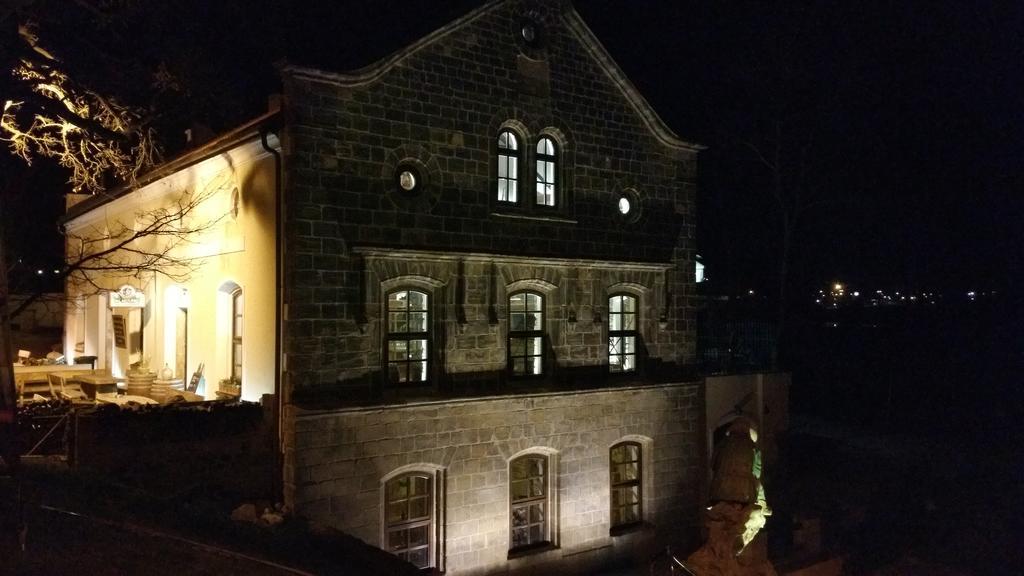 Pension U Hastrmana Прага Экстерьер фото