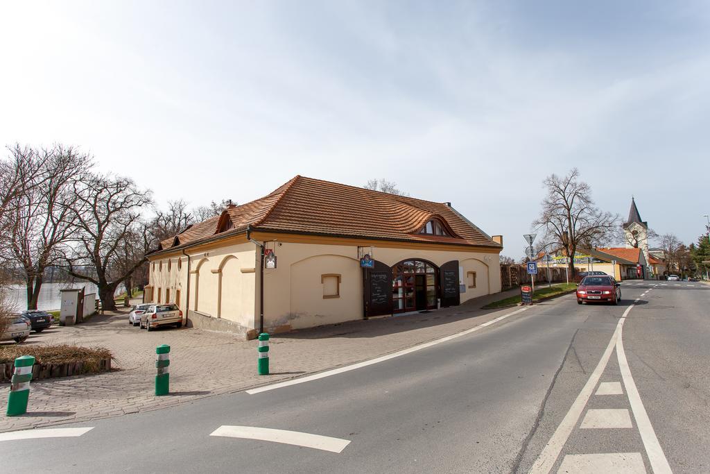 Pension U Hastrmana Прага Экстерьер фото